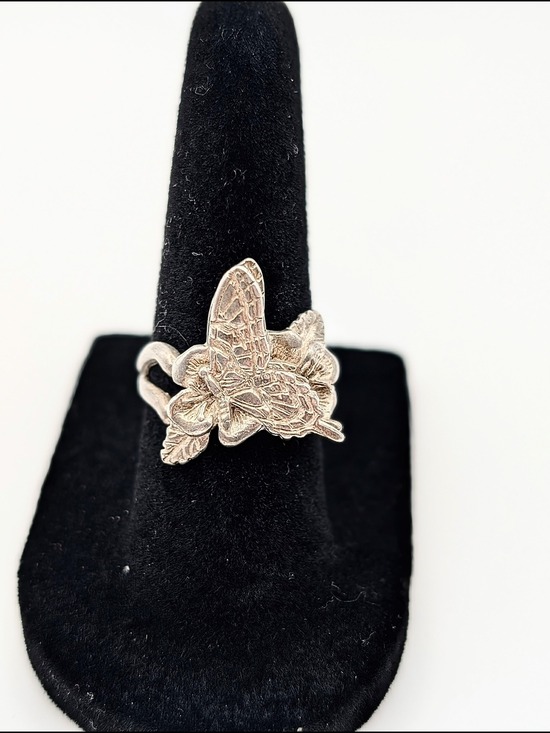 Jewelry - Handmade Sterling Silver Butterfly Floral Design Ring